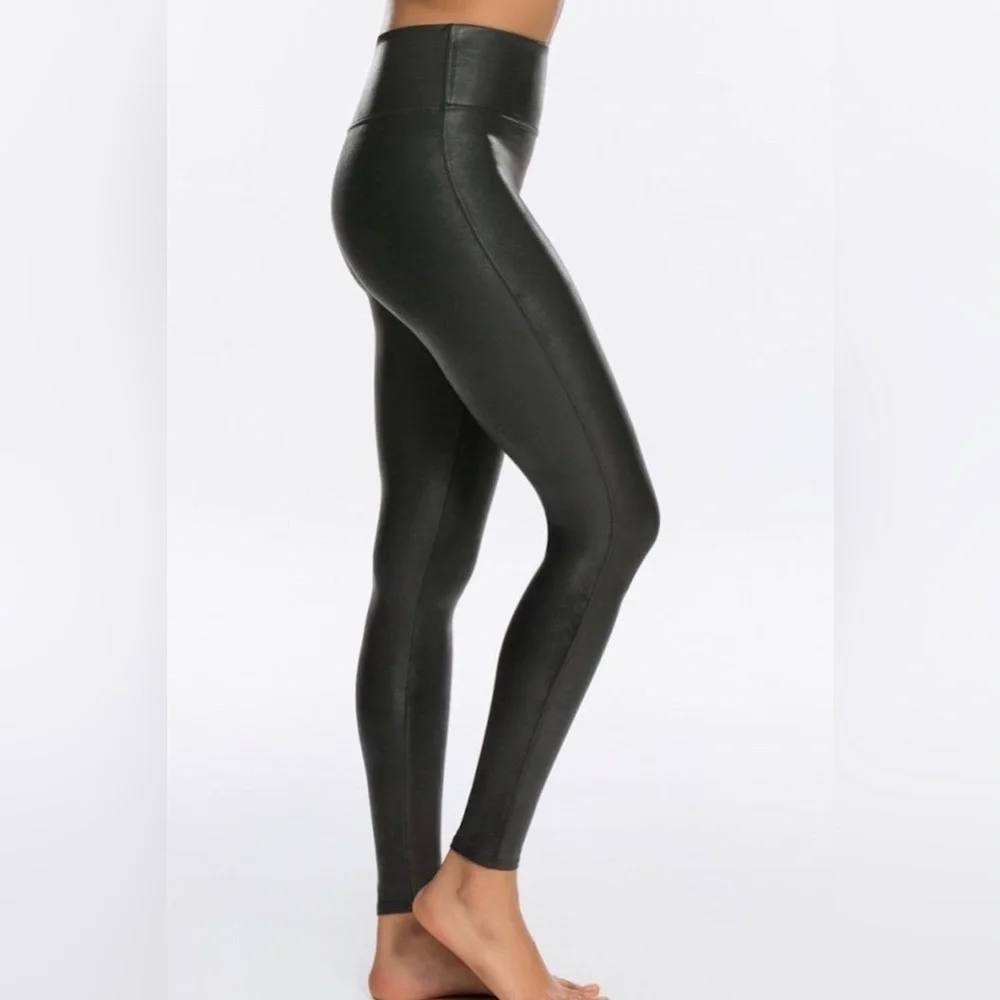 SPANX Black Leggings - Picture 6 of 9